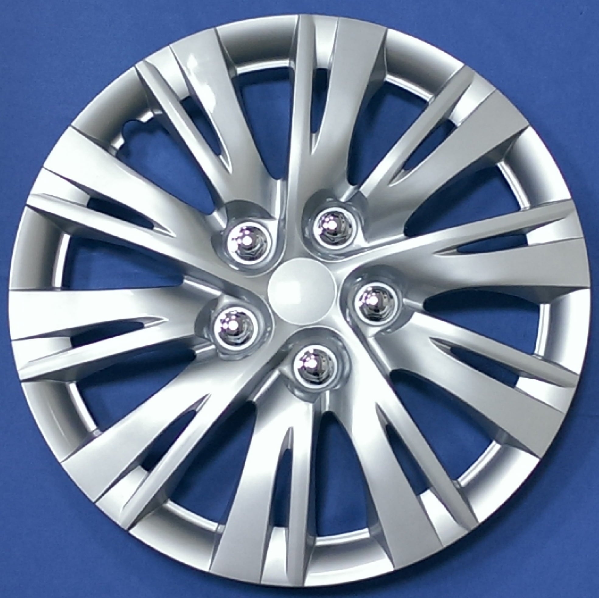 15-inch Wheel Cover, Silver Alloy Finish, Auto Drive Brand, ABS Plastic Material, Mfg Part No. KT1037-15SL