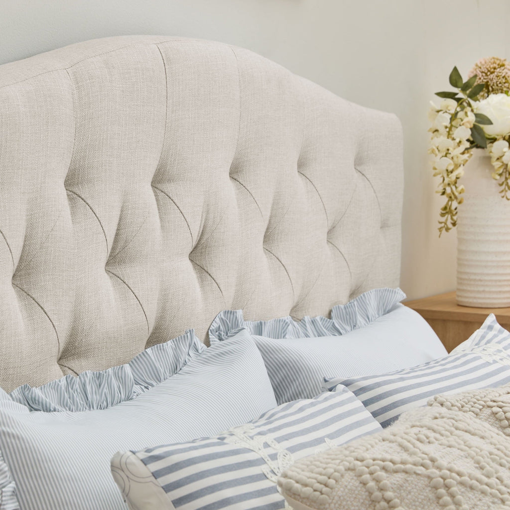 My Texas House Anna Upholstered Diamond Tufted Platform Bed, Queen, Oat
