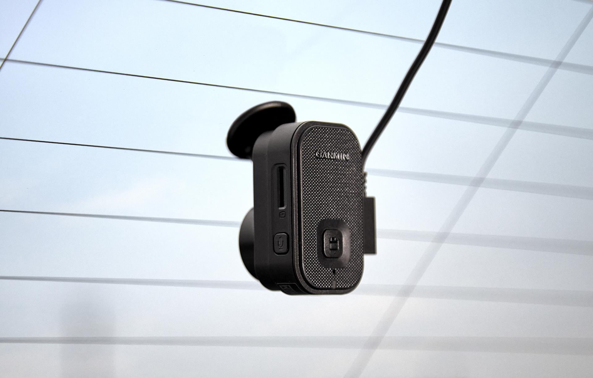 Garmin Dash Cam Mini 2 with Incident Detection Sensor- Black