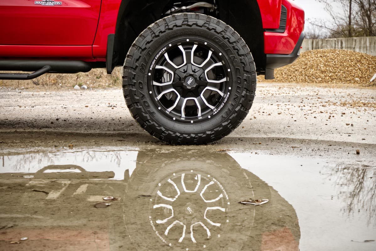 Rough Country 93 Series Matte Black Wheel