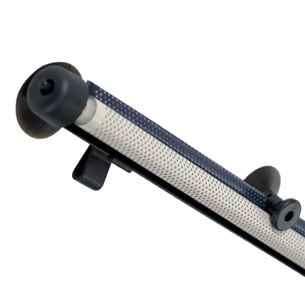 Auto Drive 1 Count Blue Retractable Roller Windshield Visor Sun Shade Product, Size 19" x 16"
