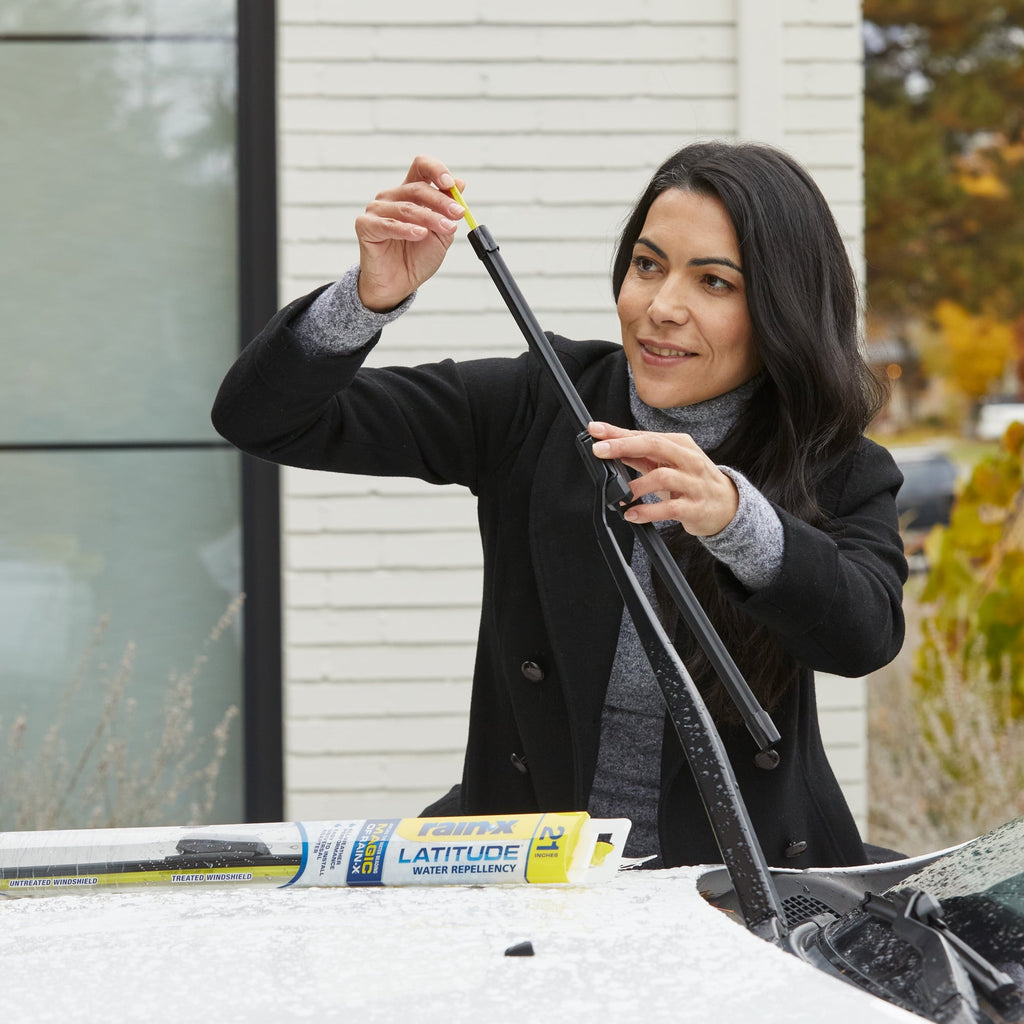 Rain-X Latitude Water Repellency 14" 2-in-1 Windshield Wiper Blade