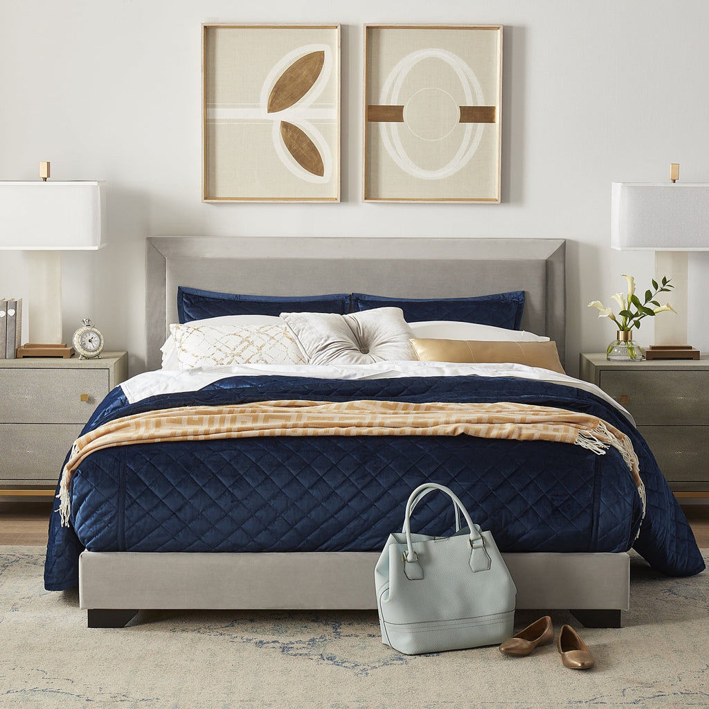 Anchorage Upholstered Queen Bed with LED Lights and USB, Platinum