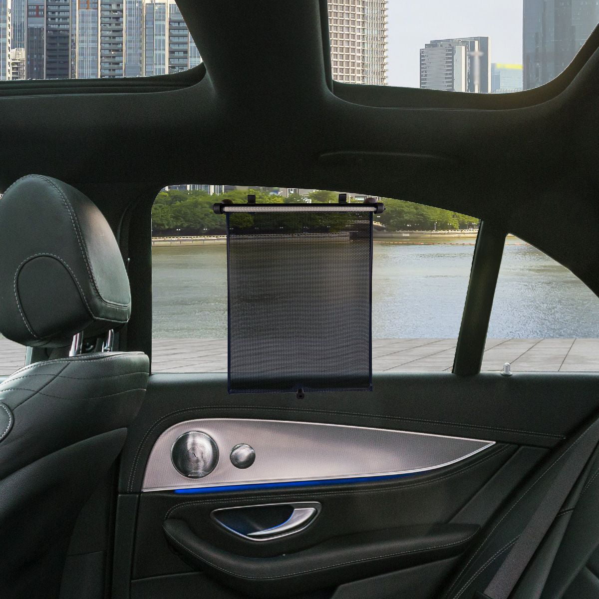 Auto Drive 1 Count Blue Retractable Roller Windshield Visor Sun Shade Product, Size 19" x 16"