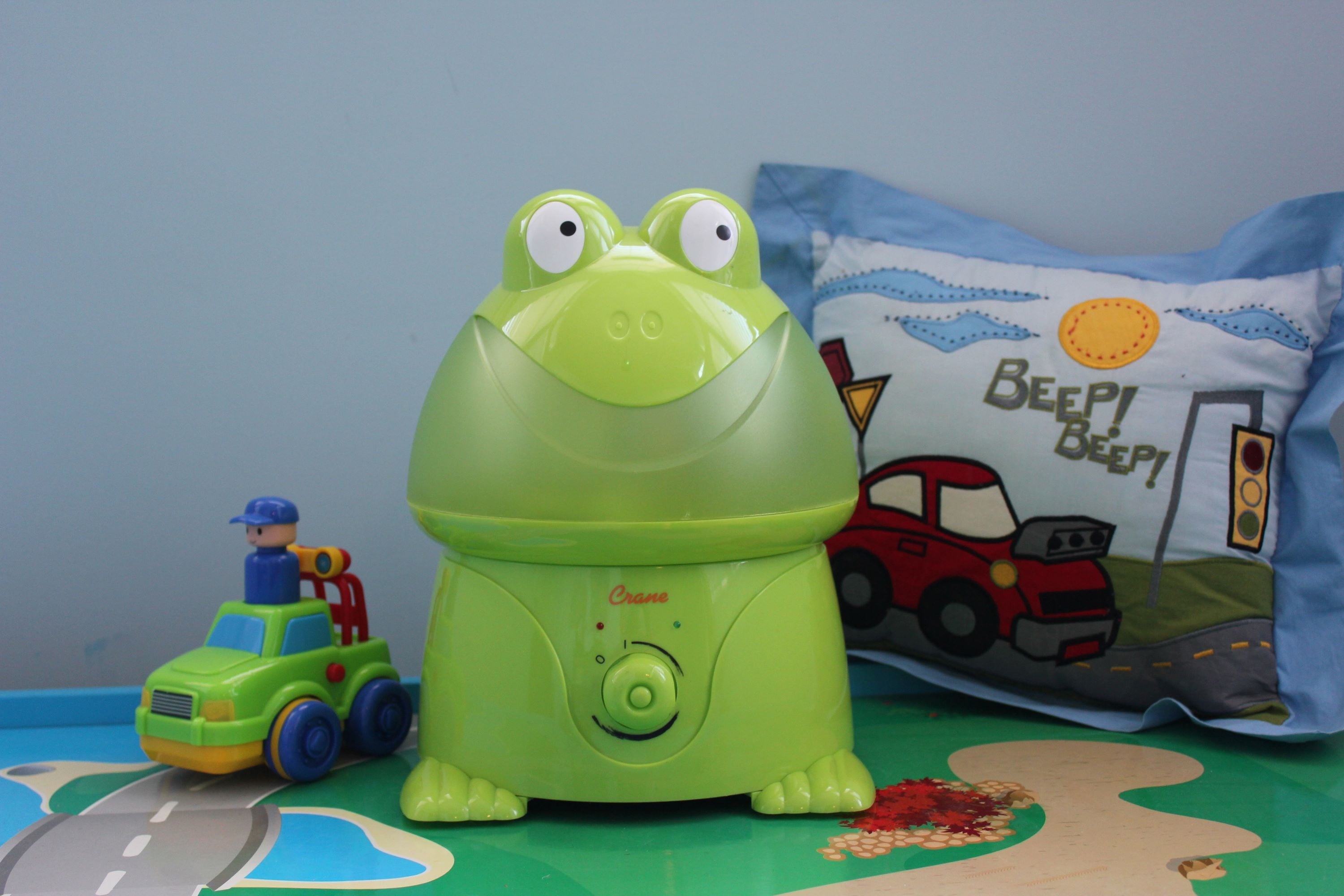 Crane USA Adorable Ultrasonic Cool Mist Humidifier, 1 Gallon, 500 Sq Ft Coverage, 24 Hour Run Time - Frog