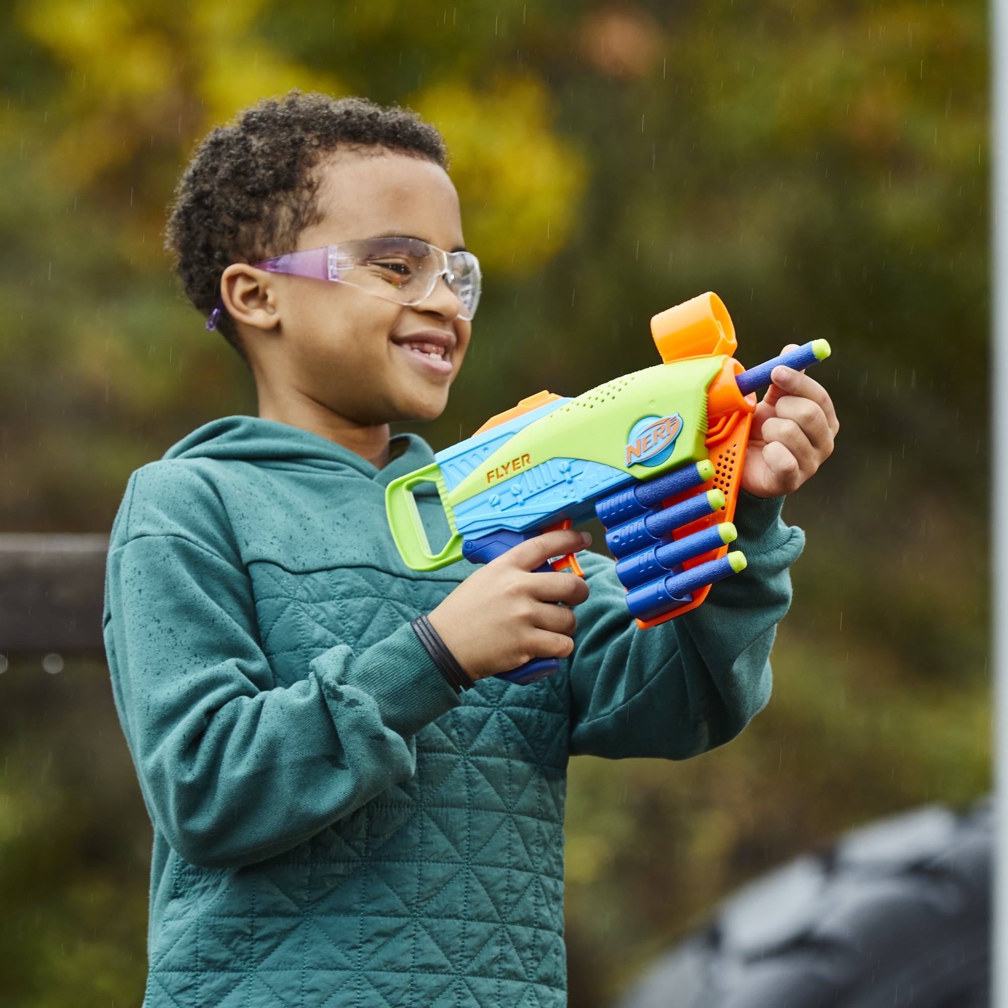 Nerf Elite Jr Flyer, Easy Play Foam Dart Blaster, 5 Nerf Elite Darts, Christmas Stocking Stuffers for Kids, 6+