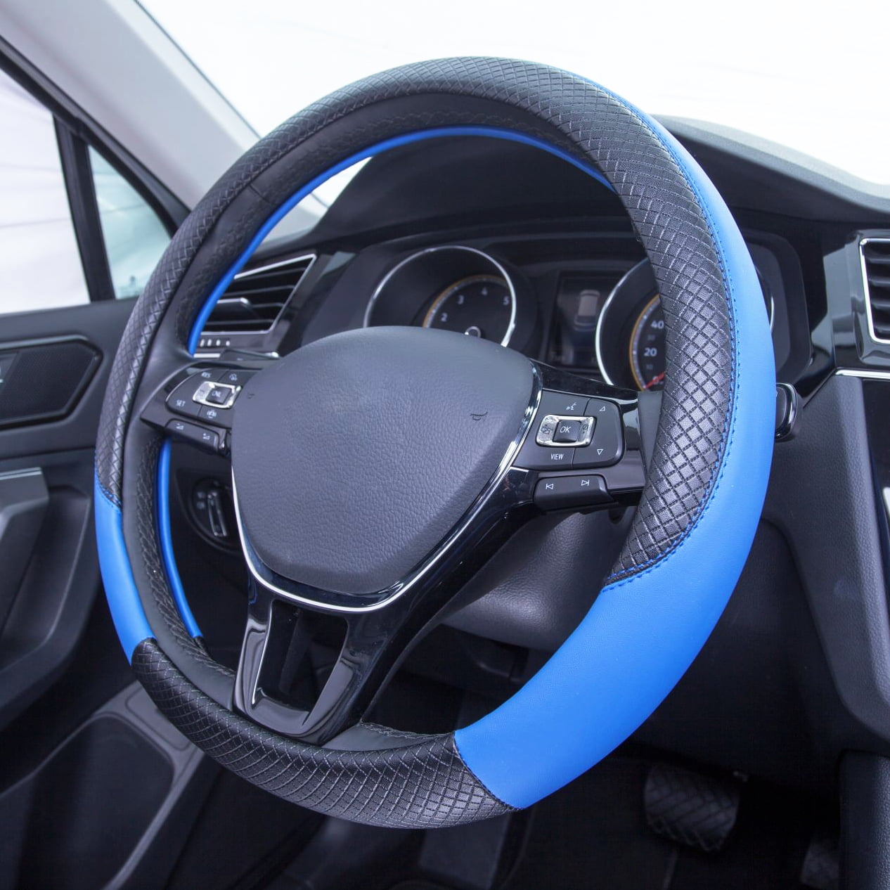Auto Drive 1 Piece Steering Wheel Cover Racer Blue, Universal Fit