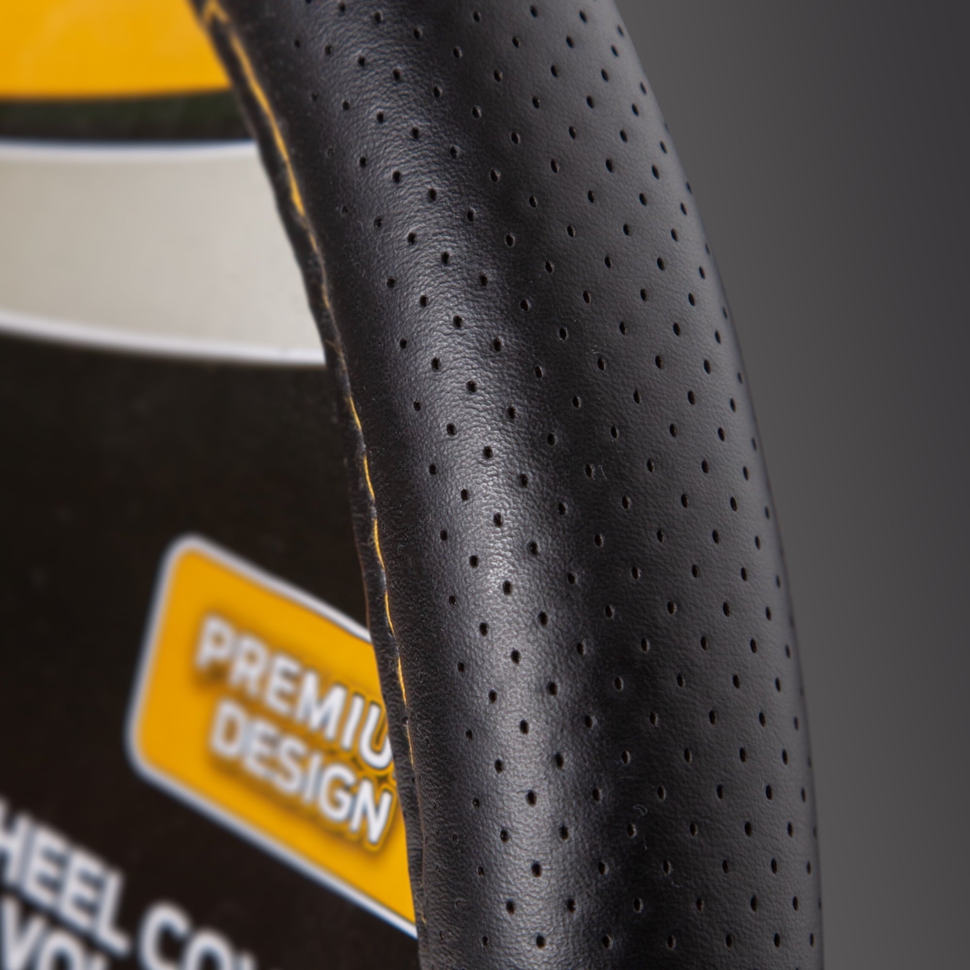 Plasticolor Chevy Deluxe Series Universal Steering Wheel Cover, Black & Yellow, 1 Pc, 1 lb