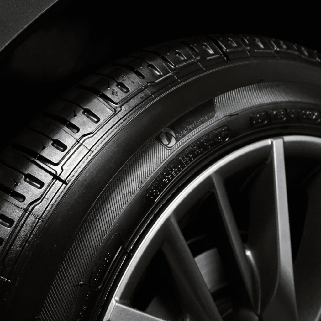 Proje Premium Car Care Fusion Tire Dressing - Long Lasting - Non-Greasy Dry to The Touch Tire Dressing for Cars - Safe Plastic, Vinyl, & Rubber - 16 floz