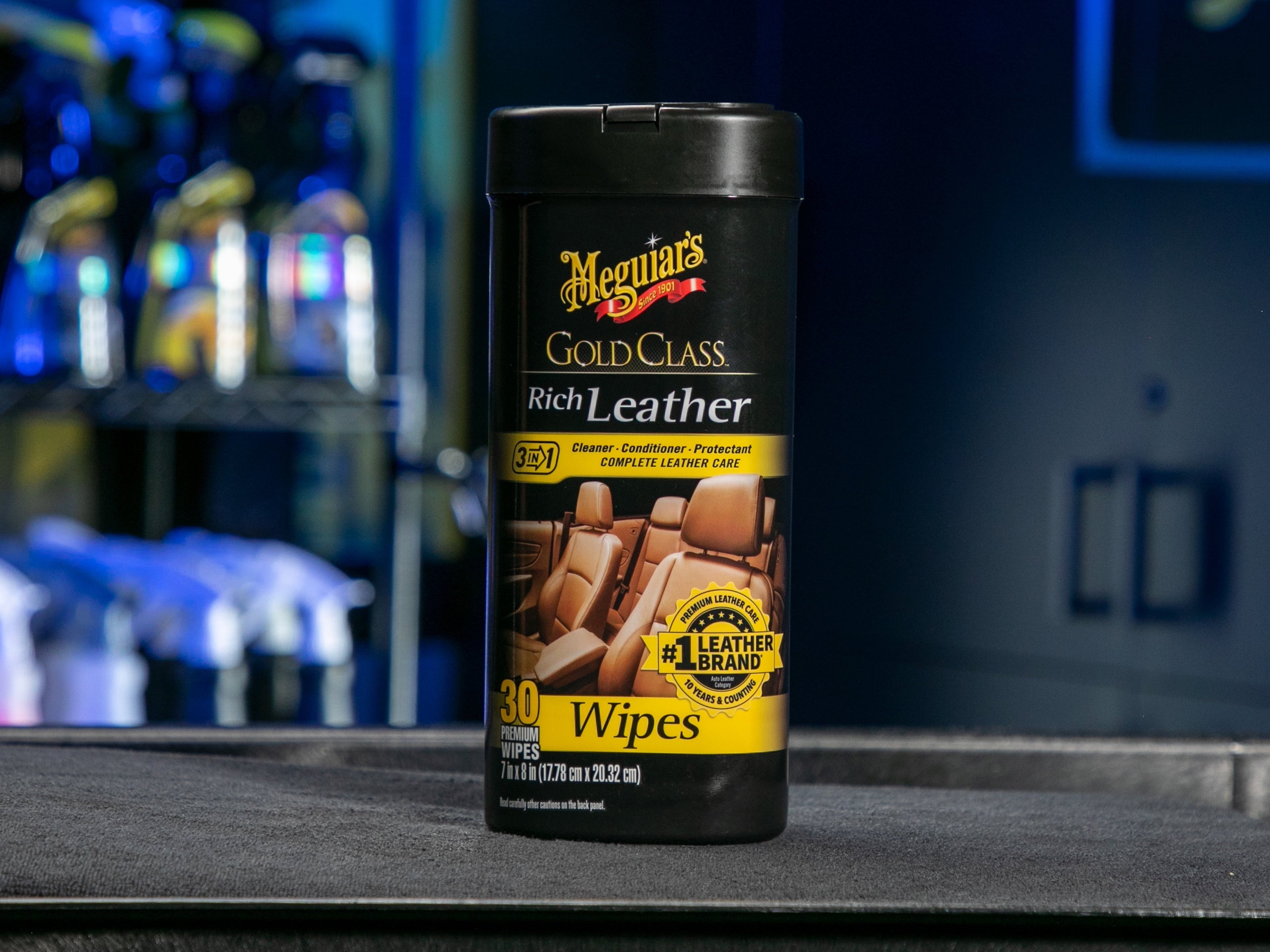 Meguiar's Gold Class Rich Leather Wipes, G10900, 30 Wipes