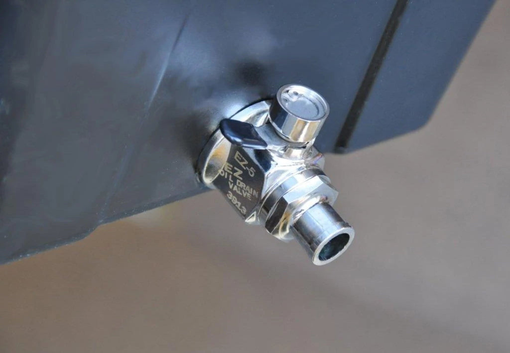 EZ (EZ-106) Silver 14mm-1.5 Thread Size Oil Drain Valve