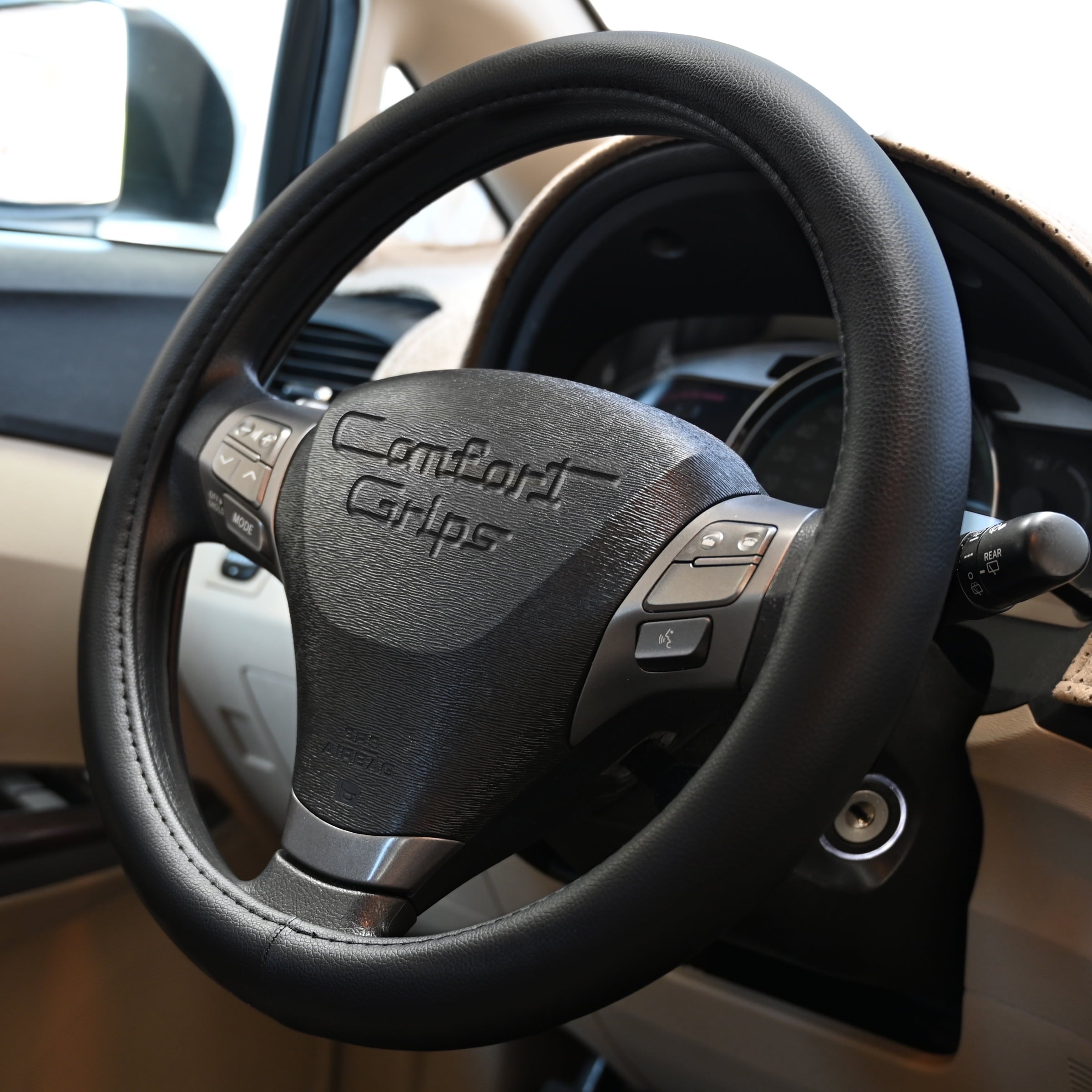 Comfort Grips Steering Wheel Cover - Performa Grip Medium (14.5 - 15.4) Black