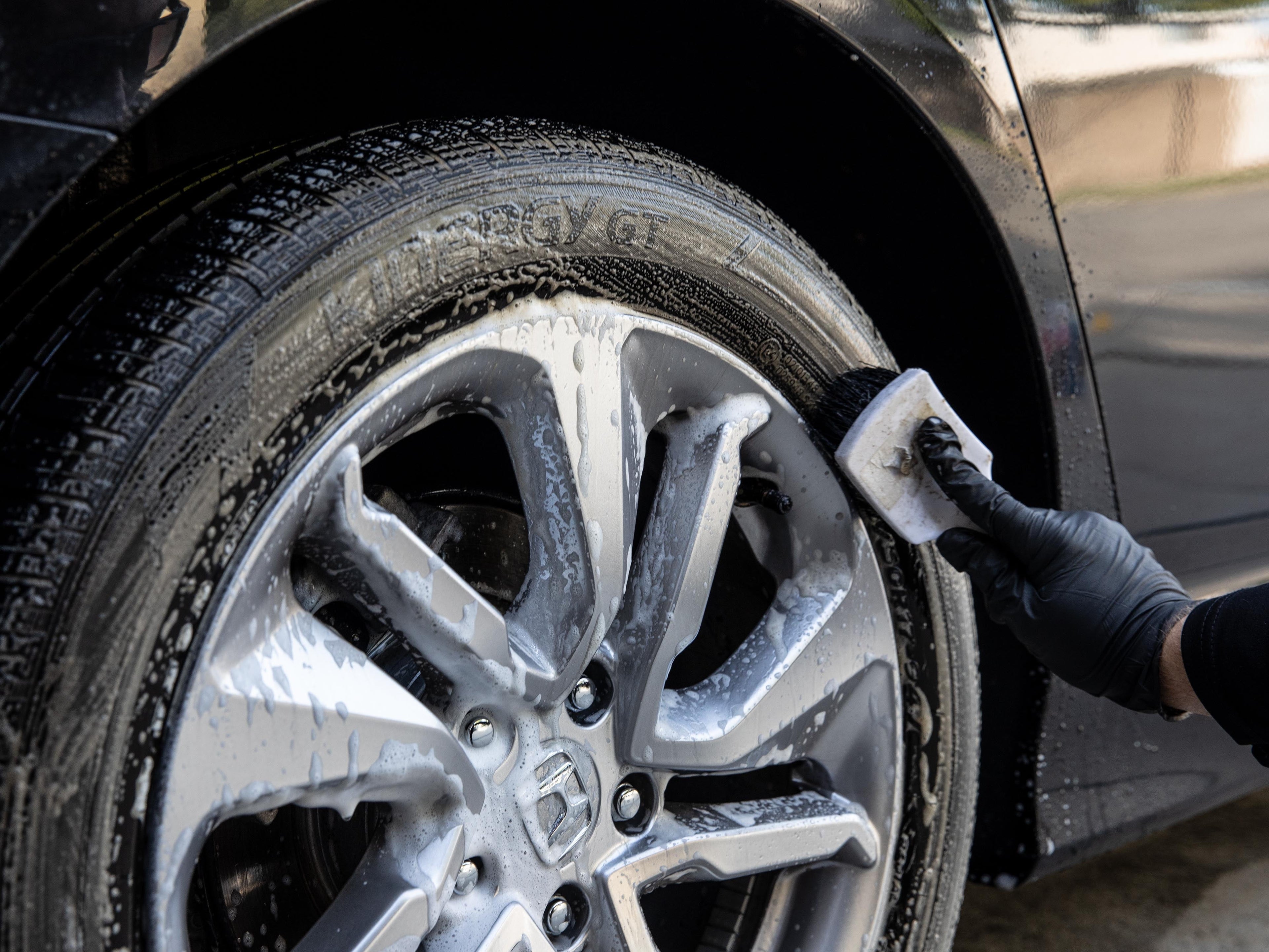 Meguiar's Hot Rims Wheel and Tire Cleaner, G9524, 24 oz