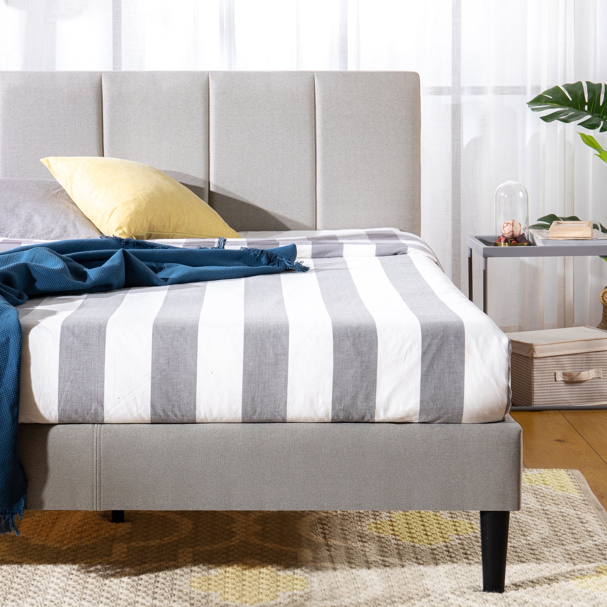 Zinus Maddon 35" Upholstered Platform Bed Frame, Beige, Queen
