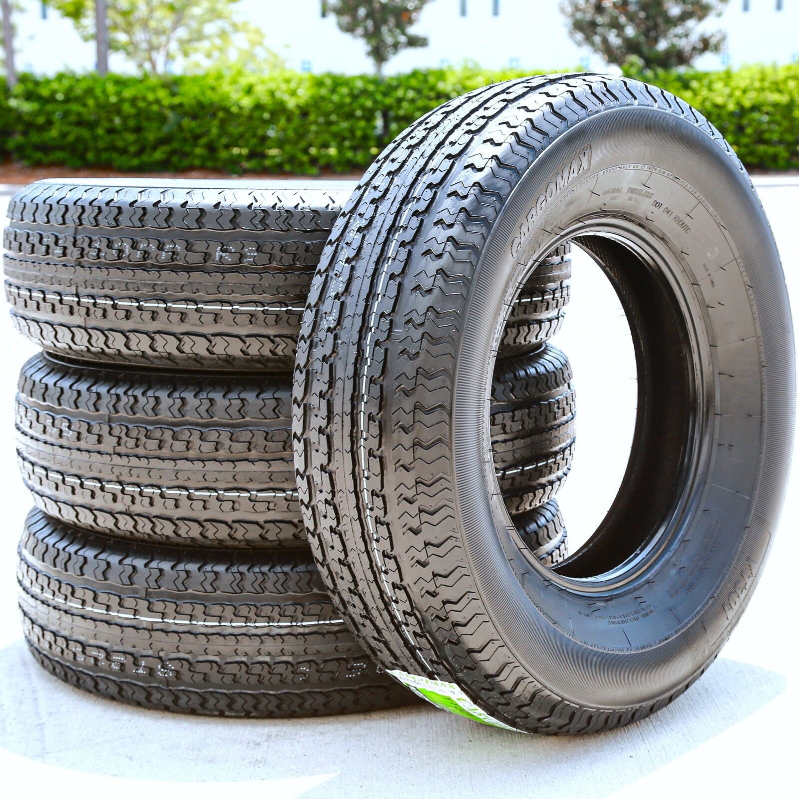 Cargo Max YT301 Steel Belted ST 205/75R15 Load D 8 Ply Trailer Tire