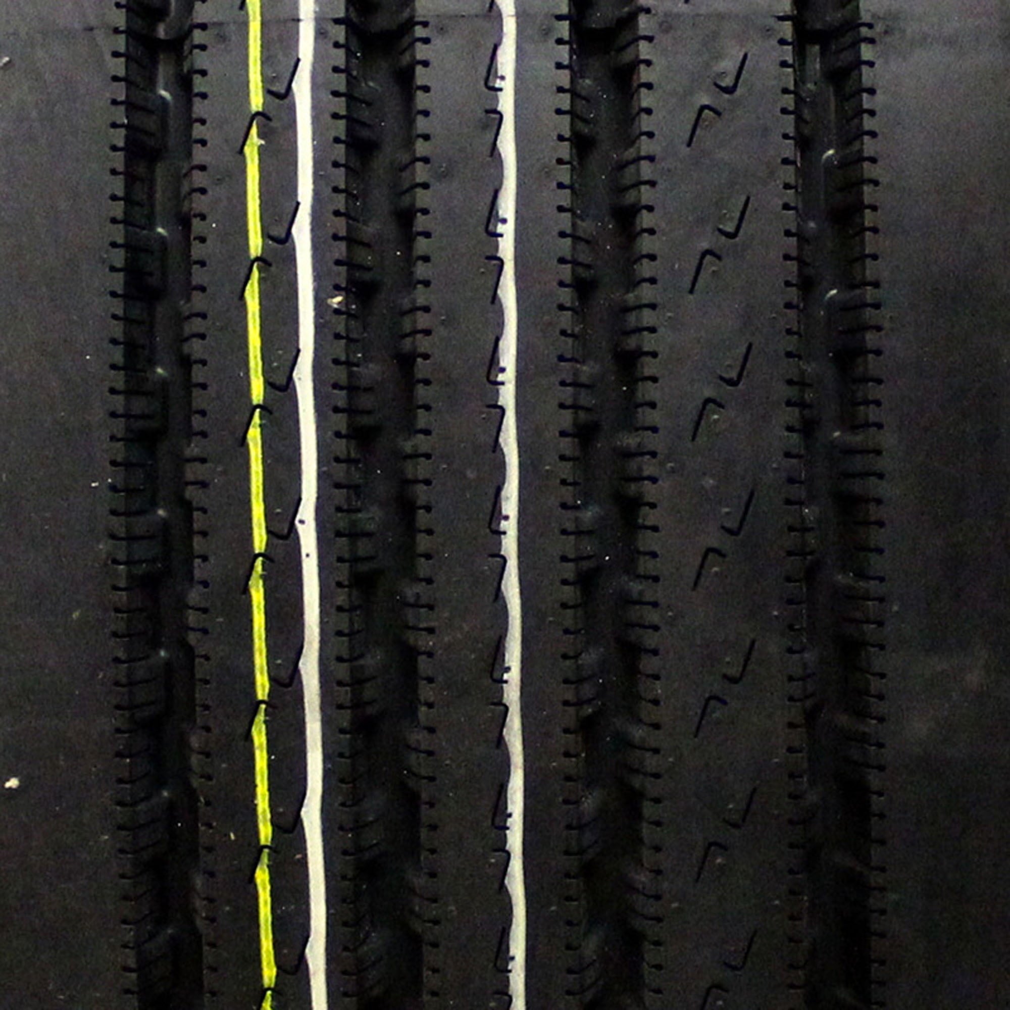 Cosmo CT566 Plus 285/75R24.5 144/141L G Commercial Tire