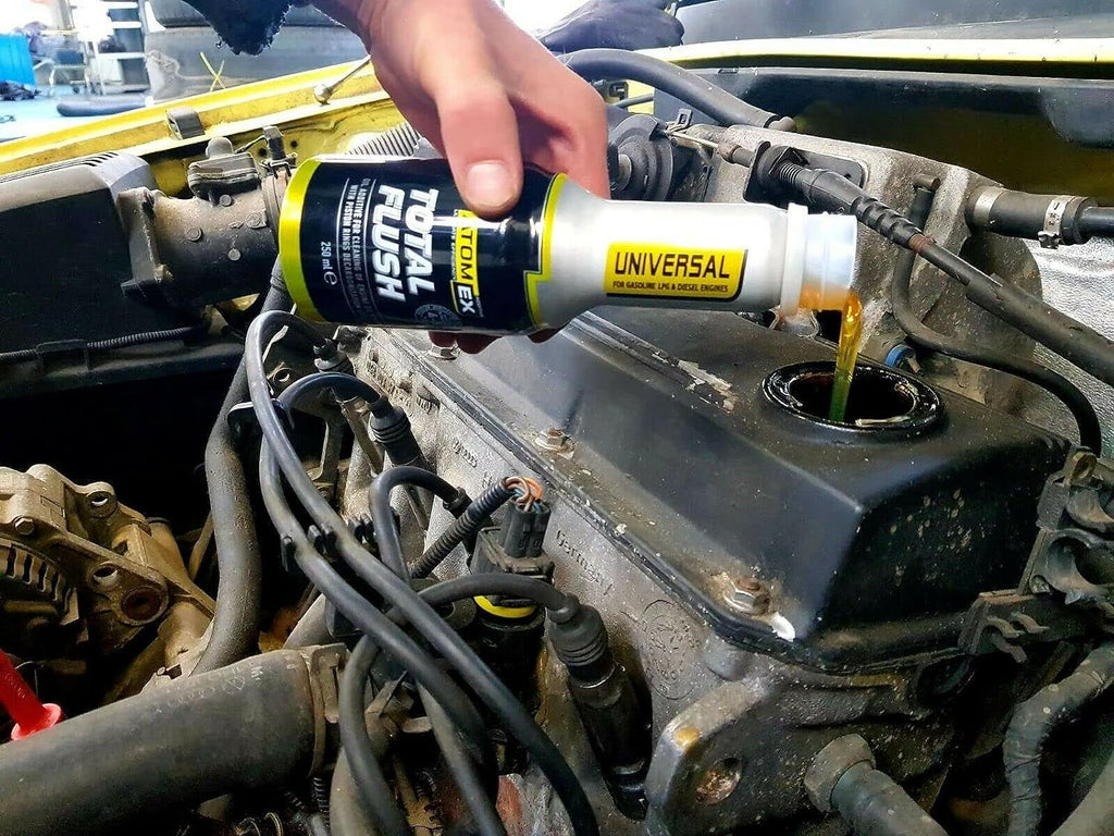 XADO TotalFlush Universal oil system cleaner with Anticarbon effect for Gasoline, LPG and Diesel Engines