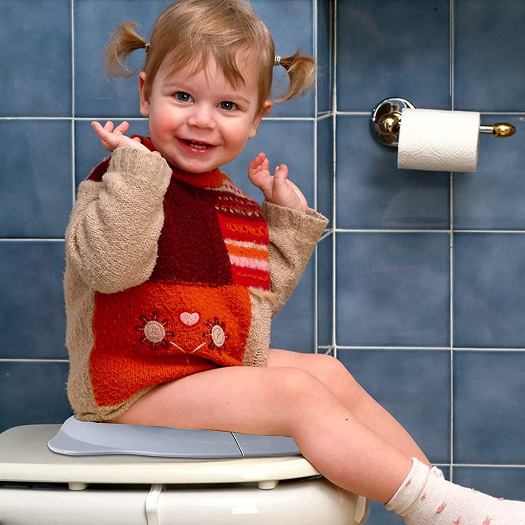 Enovoe Foldable Toddler Potty Seat - Portable Travel Potty Training Toilet Seat for Boys and Girls - Comfortable Non-Slip Attachment in Grey - Ideal Toddler Toilet Seat for Travel