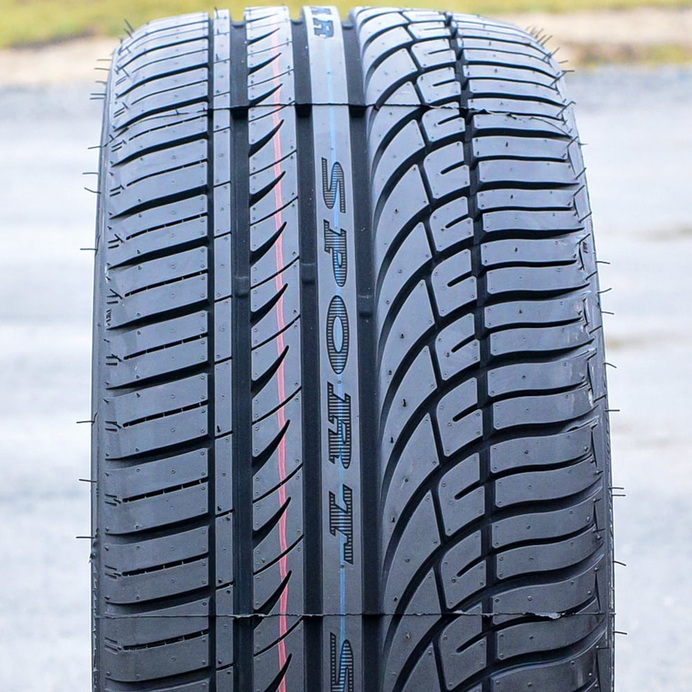 Fullway HP108 305/35R24 112V XL AS A/S Performance Tire