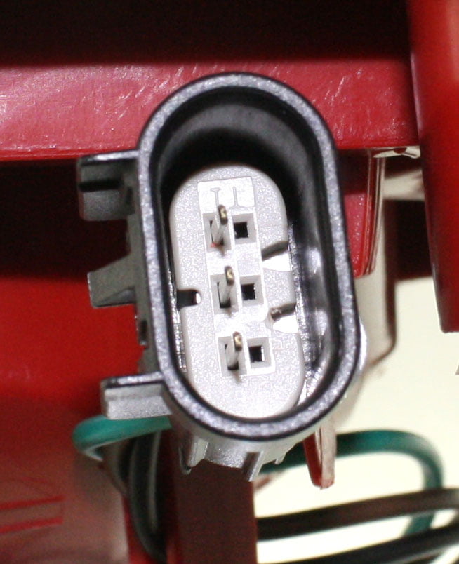 Tail Light Compatible With 2008-2012 Chevrolet Malibu Right Passenger Side, Outer With bulb(s)