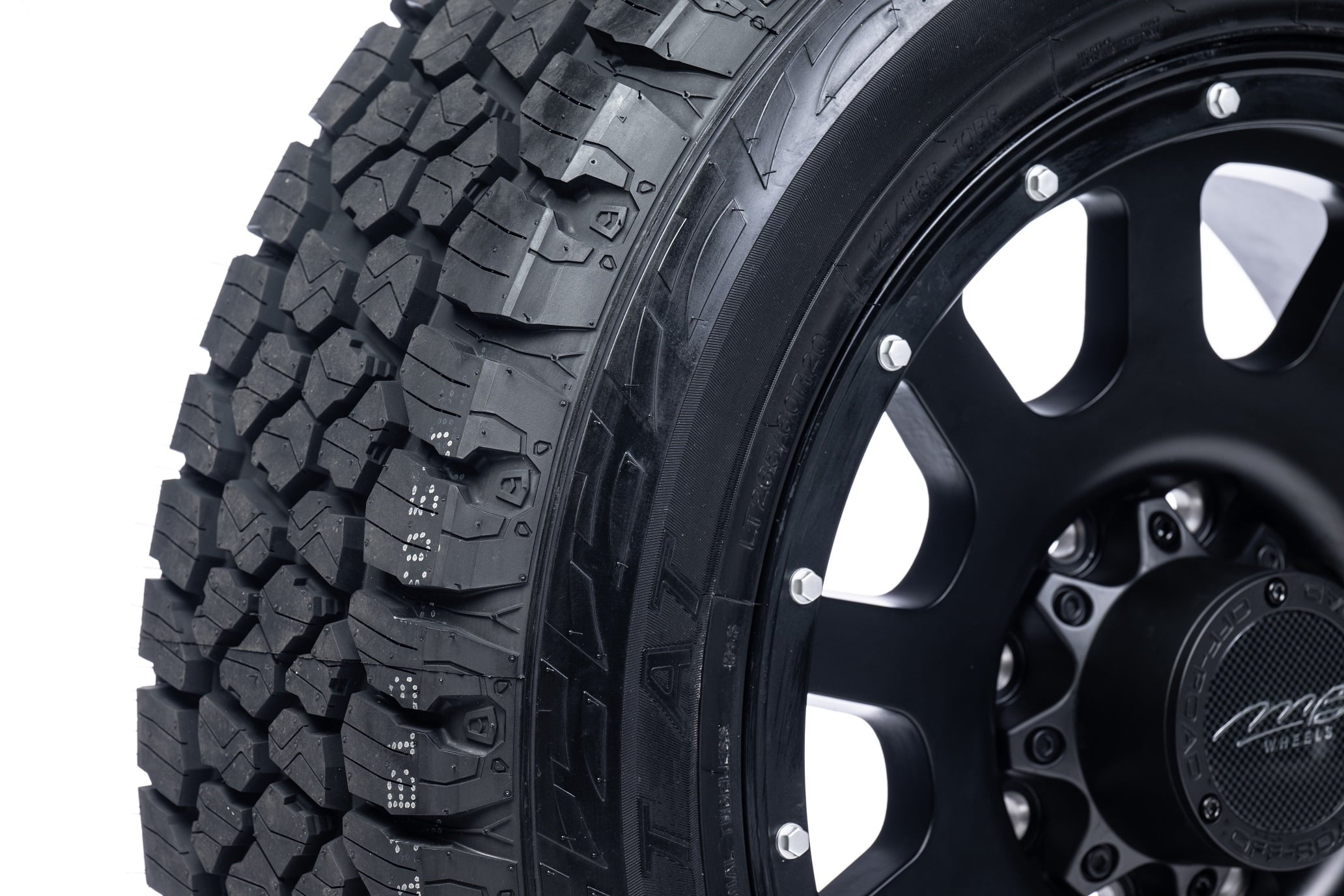 Summit Trail CLIMBER AT 265/70R17 2657017 265 70 17 All Terrain Tire Fits: 2014-18 Chevrolet Silverado 1500 WT, 2010-21 GMC Sierra 1500 SLE