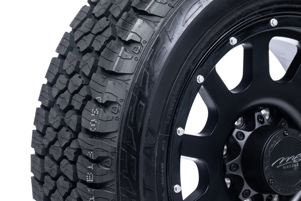 Summit Trail Climber A/T All Season Tire - LT265/75R16 123S Fits: 1996-99 Chevrolet Tahoe Base, 2000-02 Dodge Ram 2500 Base