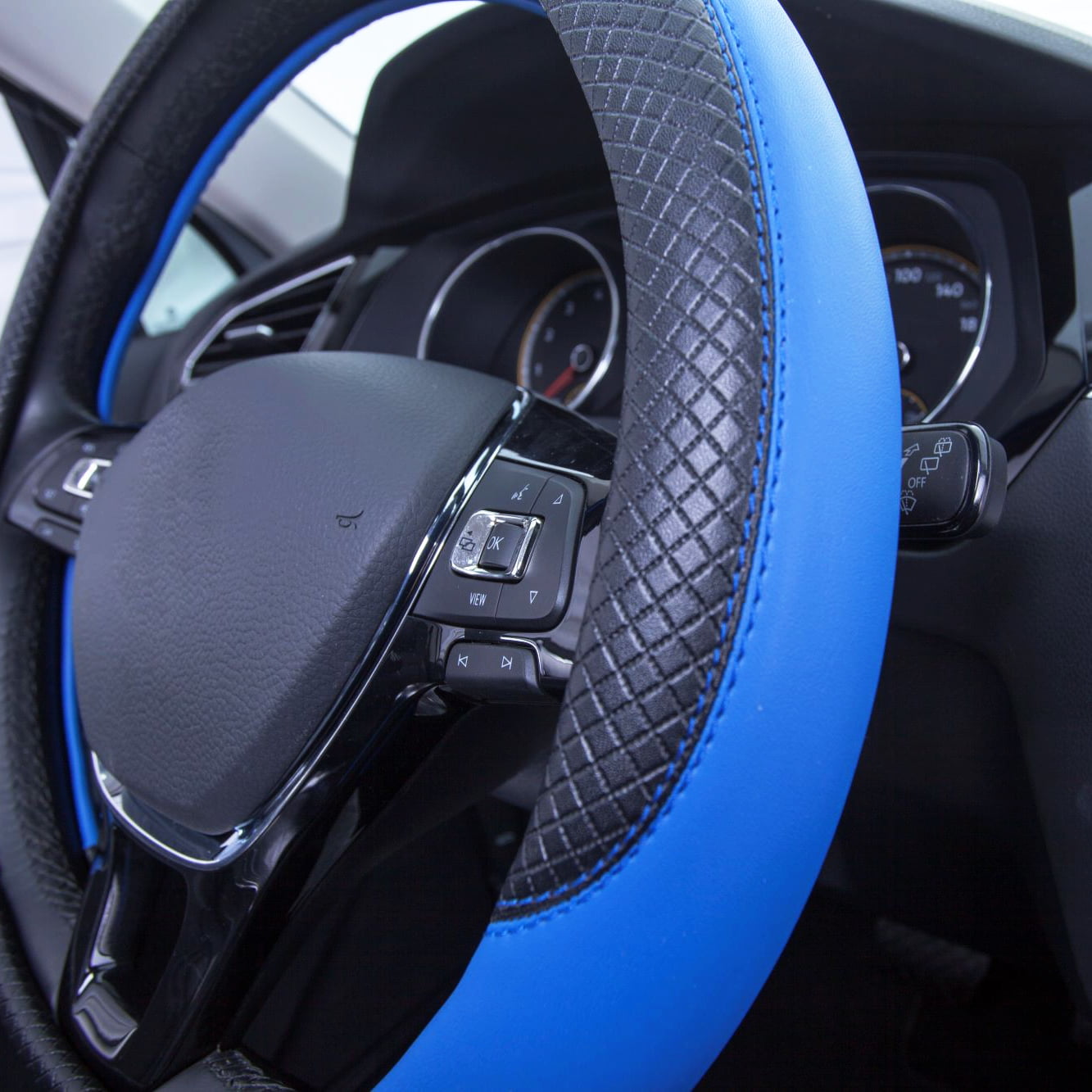 Auto Drive 1 Piece Steering Wheel Cover Racer Blue, Universal Fit