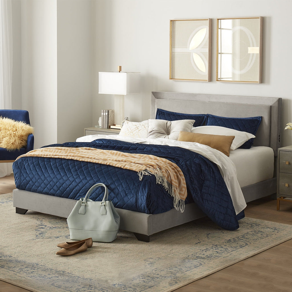 Anchorage Upholstered Queen Bed with LED Lights and USB, Platinum