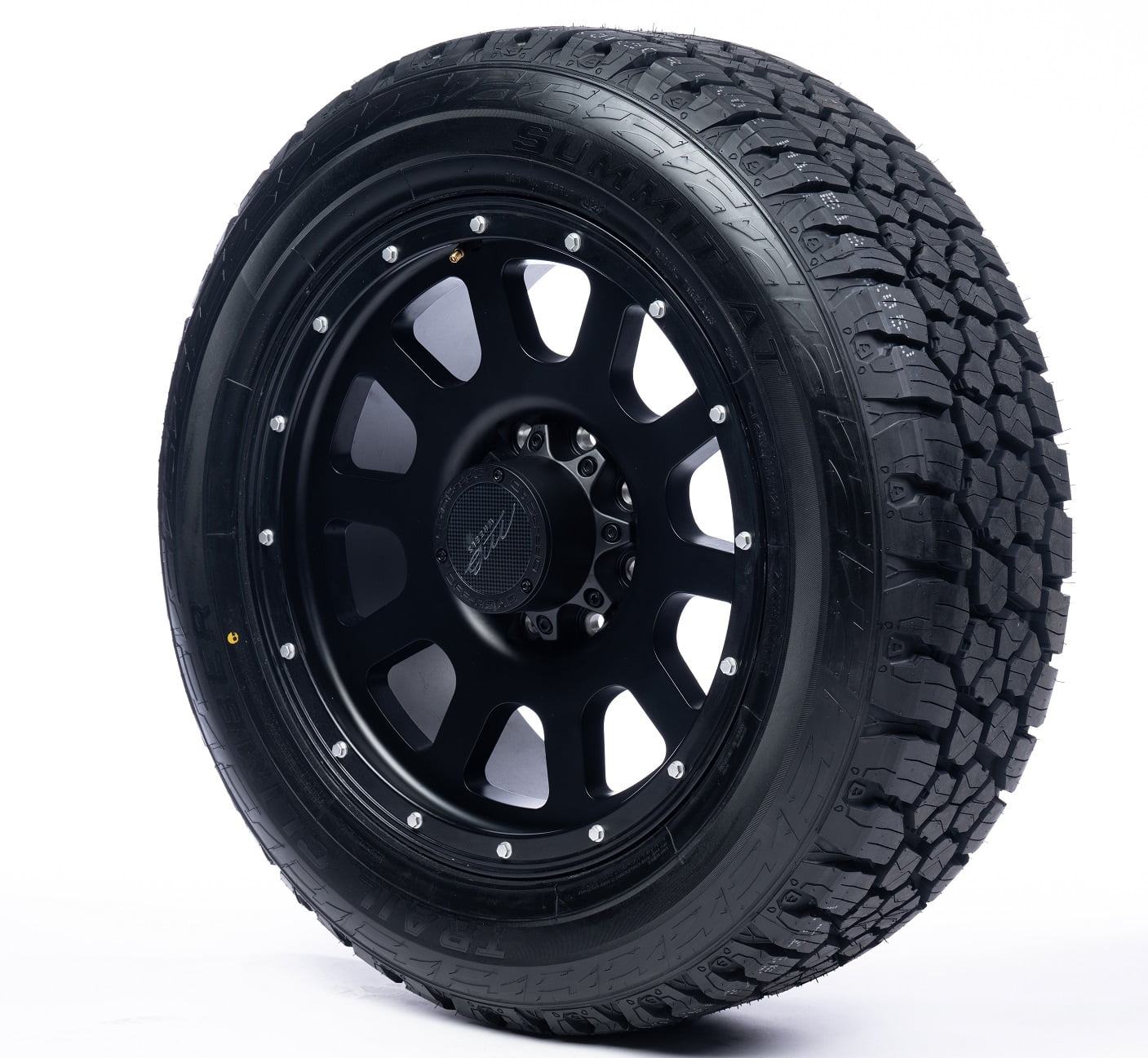 Summit Trail Climber A/T All Season Tire - 275/65R18 116T
