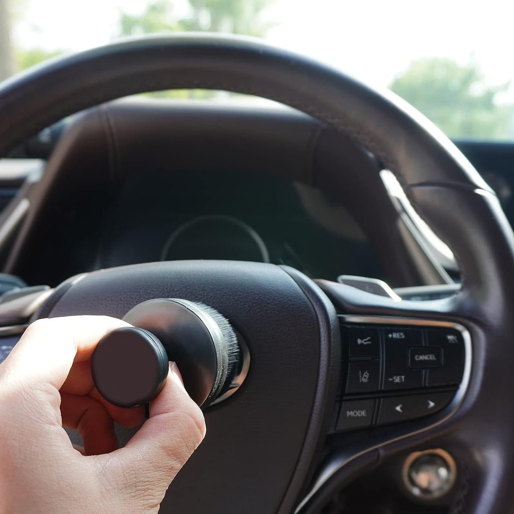 Auto Tire Brush, Seal Design with Cover, High Density Portable Car Brush
