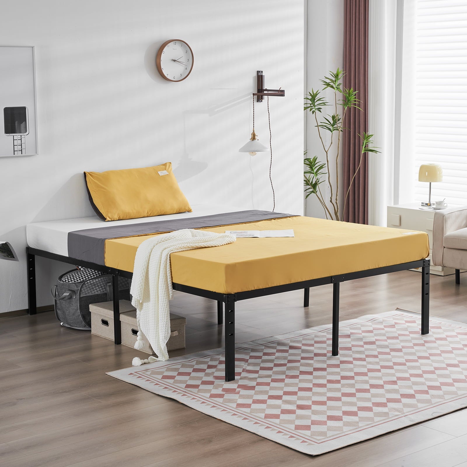 UBesGoo Metal Platform Bed Frame, 18 Inches High, King, Black