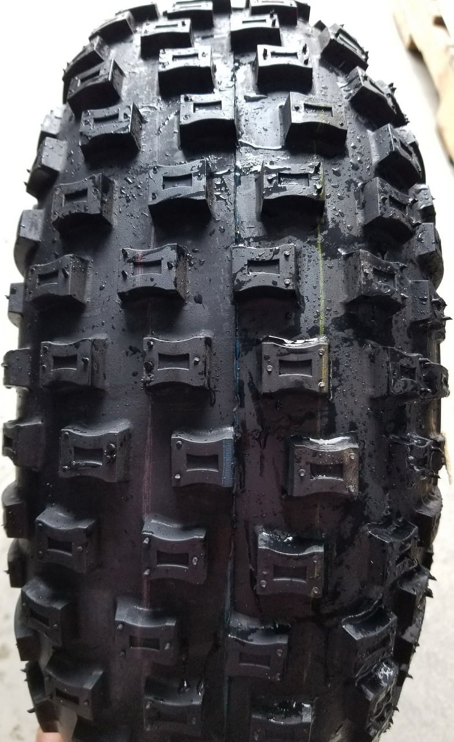 Deestone D929 20/7-8 Tire