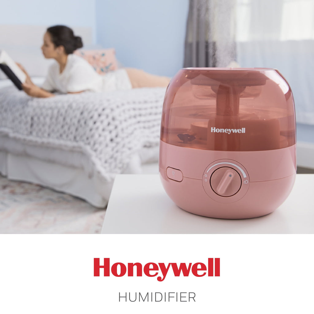 Honeywell Mini Cool Mist Humidifier, 200 sq. ft, Red, HUL525R