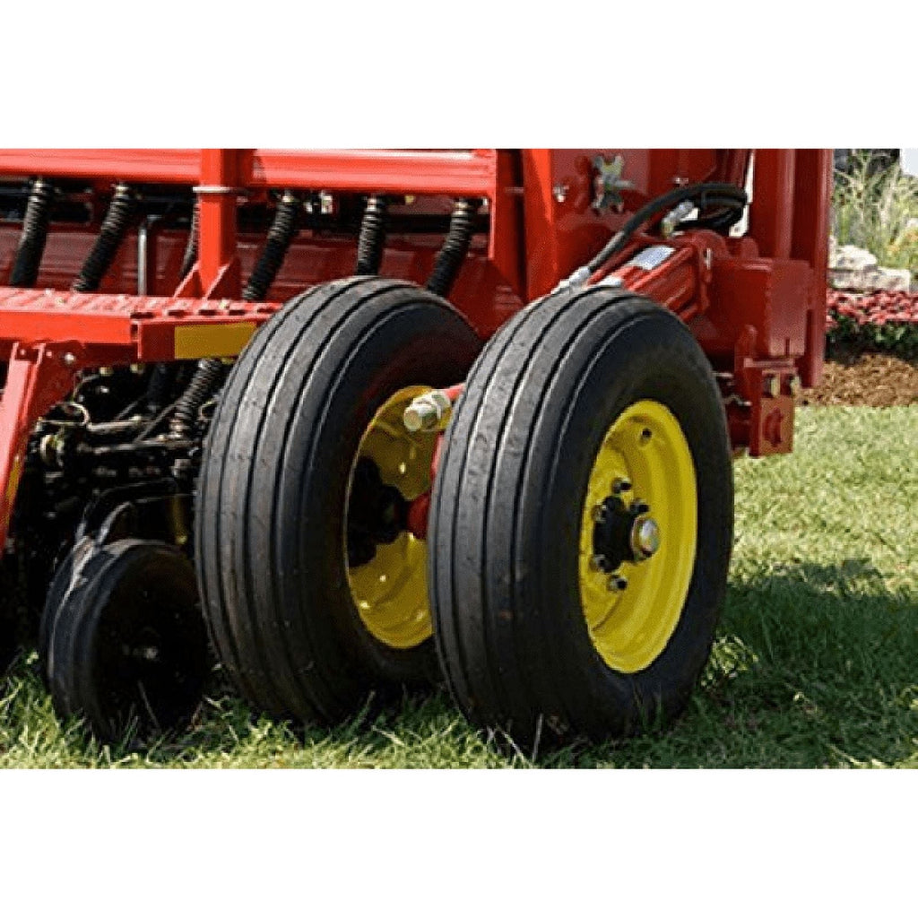 Carlisle Farm Specialist I-1 Implement Agricultural Tire - 500-15 LRB 4PLY Rated