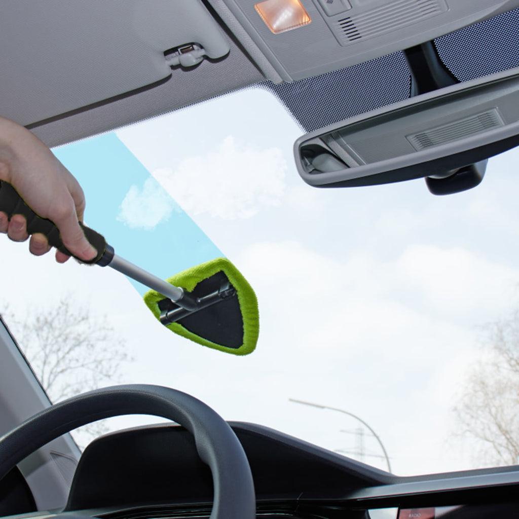 Byseng Car Windshield Cleaner, Windshield Cleaning Tool for Car, Microfiber Car Window Cleaner with Extendable Handle + 4 Reusable and Washable Microfiber Pads - Green