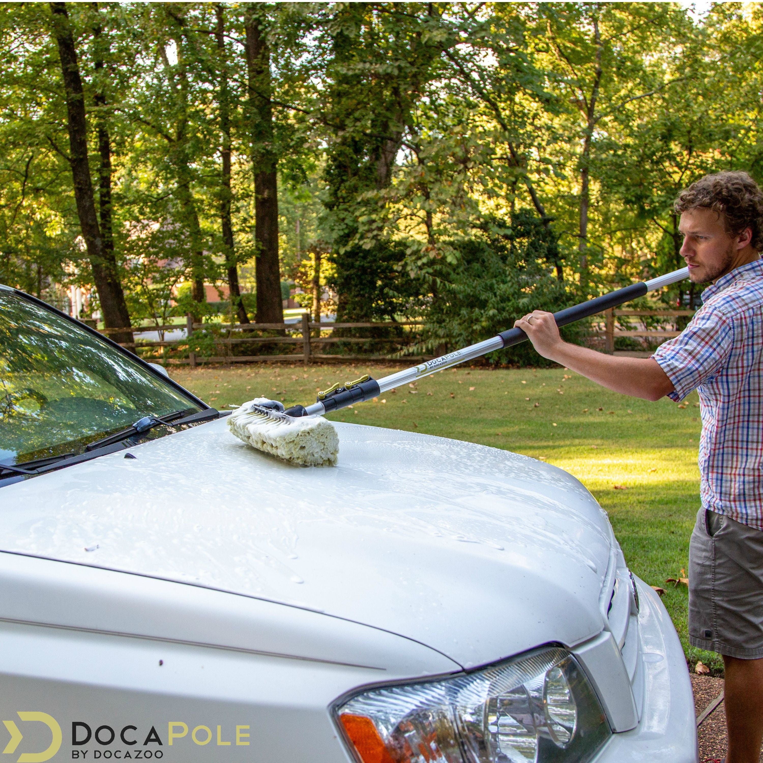 DocaPole Car Cleaning Kit: Car Wash Kit with 5-12’ Extension Pole & Soft  Brush, Car Squeegee, Car Wash Mitt (2X), Microfiber Cleaning Head