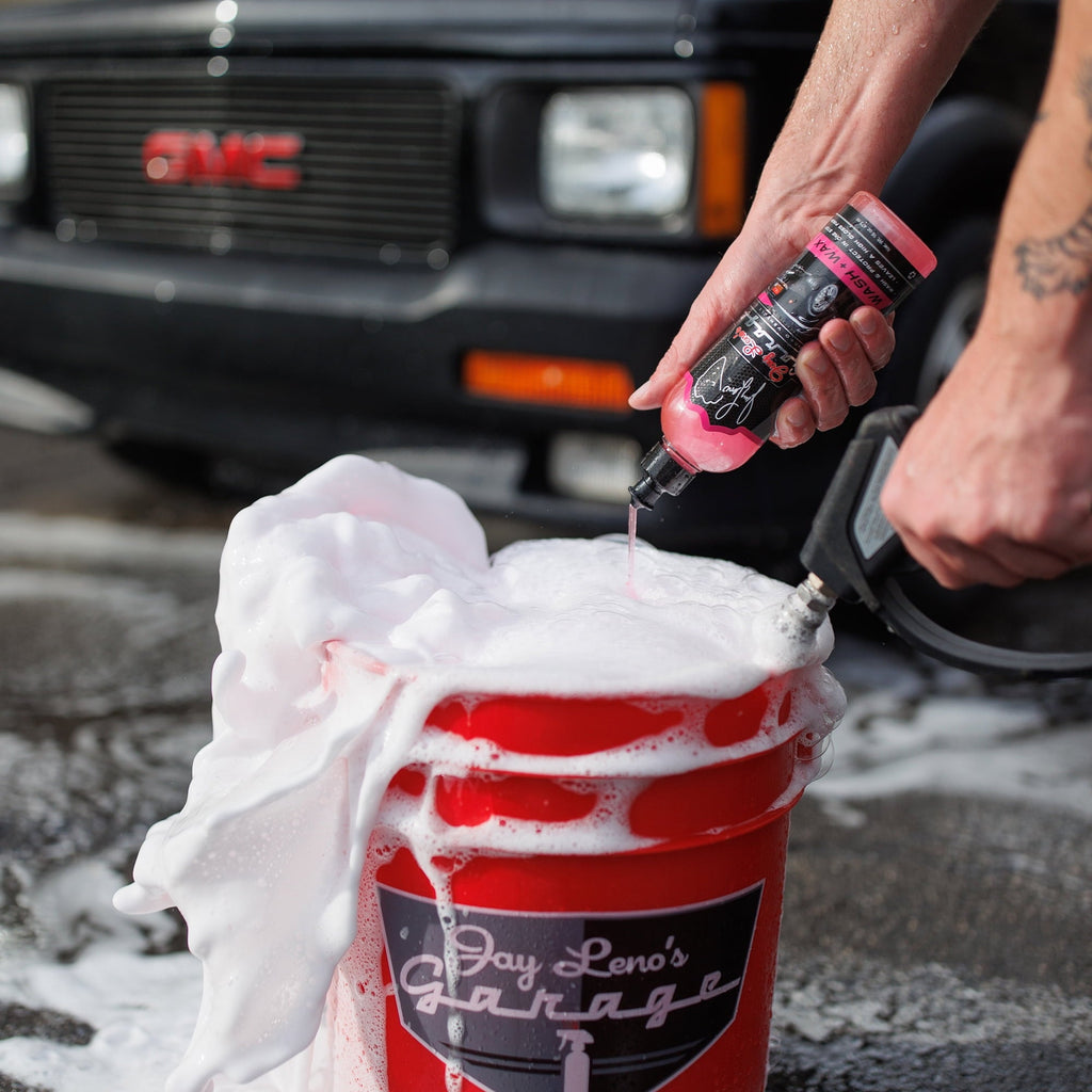 Jay Leno's Garage Car Wash + Wax (16 oz) - Clean & Shines Car Paint