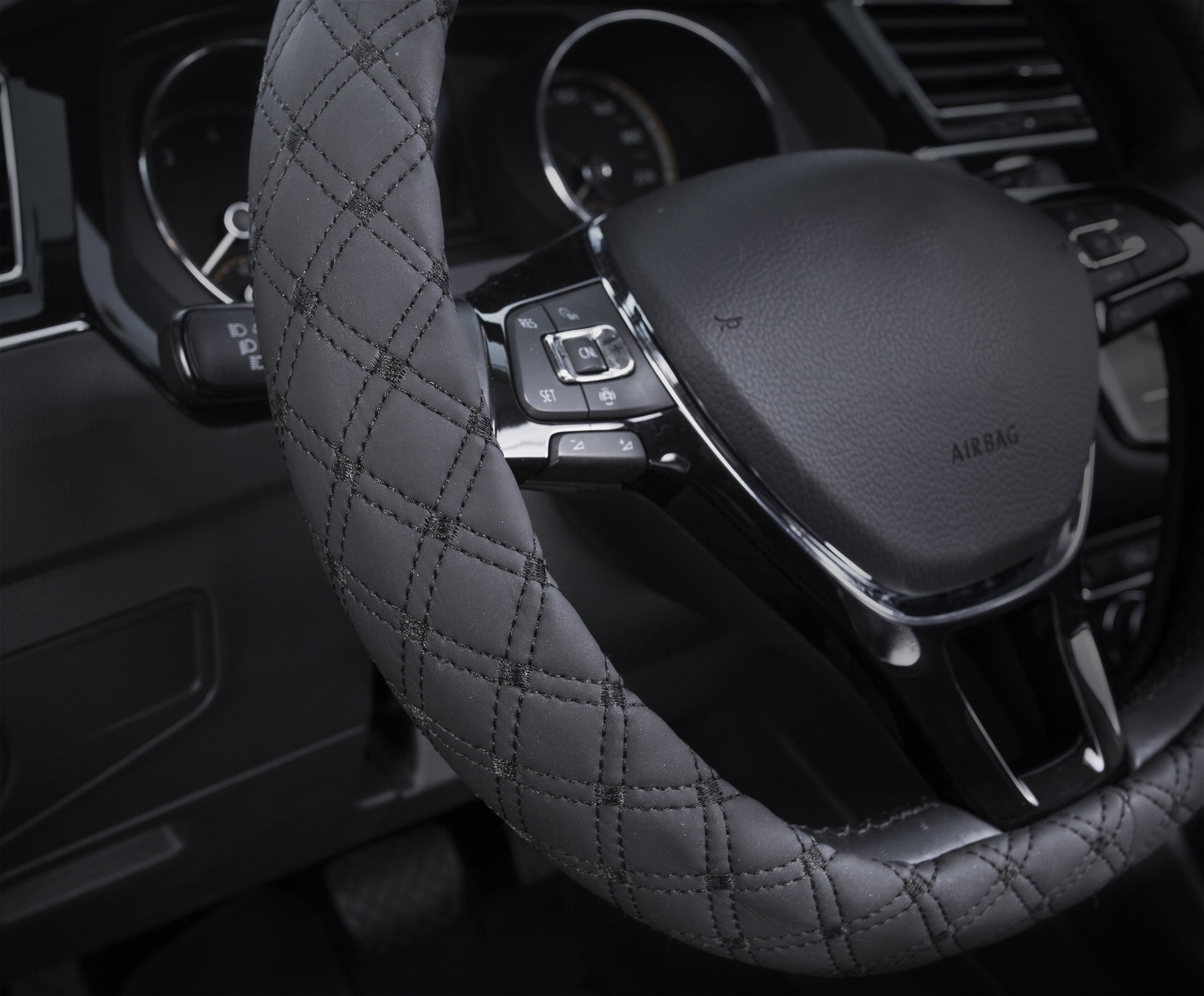 Auto Drive 1PC Car Steering Wheel Cover Diamond Quilt Black - Universal Fit